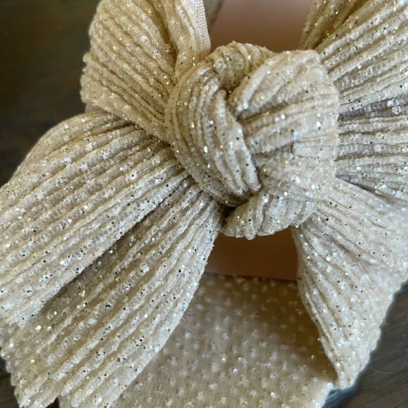 Anthropologie x Loeffler Randall Camellia Heels By Gold US 6.5 Rare Color! - Picture 6 of 7